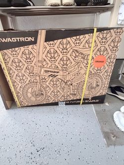 Swagtron EB-7 Elite Plus Folding E-Bike – NEW Sealed in Box – Orange
