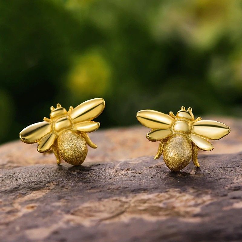 "Cute Glitter Bee 14K Gold Plated Party Fashion Lovely Stud Earrings, P1028
 
  