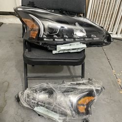 Nissan Altima Headlights (2013-2015)