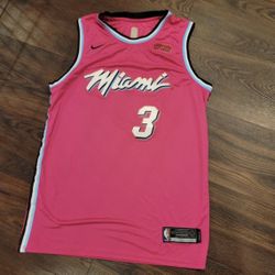 DWade Miami Heat Jersey Size XL