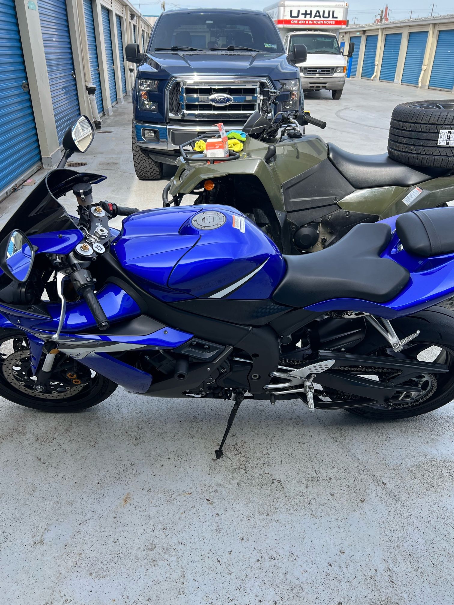 2006 Yamaha R1 1000 cc