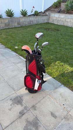 Kids golf clubs and bag