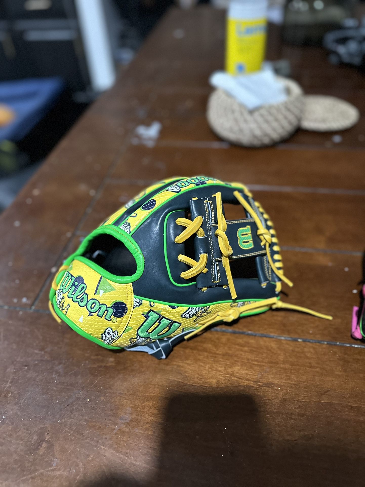 Wilson A2000 11.5 Savanah Banana Series