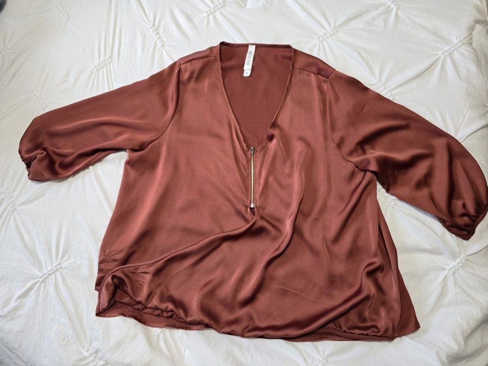 Haute Fox satin 2x Blause