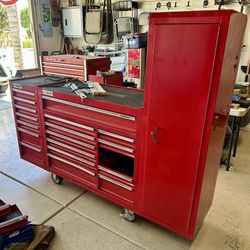 US General Rolling Cabinet/ Top Chest And End Cabinet 
