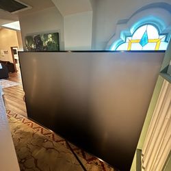 Hisense 120L5F 4K UHD HDR Ultra-Short Throw LASER Projector with 120AFA 120" ALR Screen Projector 