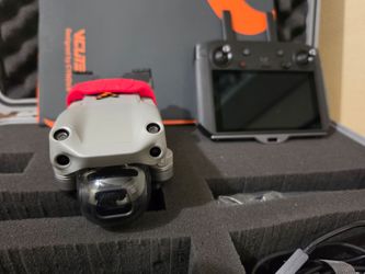 Dji Air 2s w/ fly more combo and smart controller