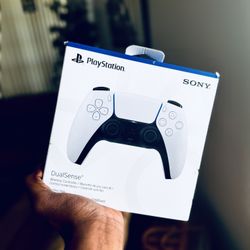 PS5 DualSense White Controller – Wireless Game Controller