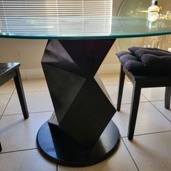 Round Glass Table$ 75 OBO Must sell by Saturday, January 3!!