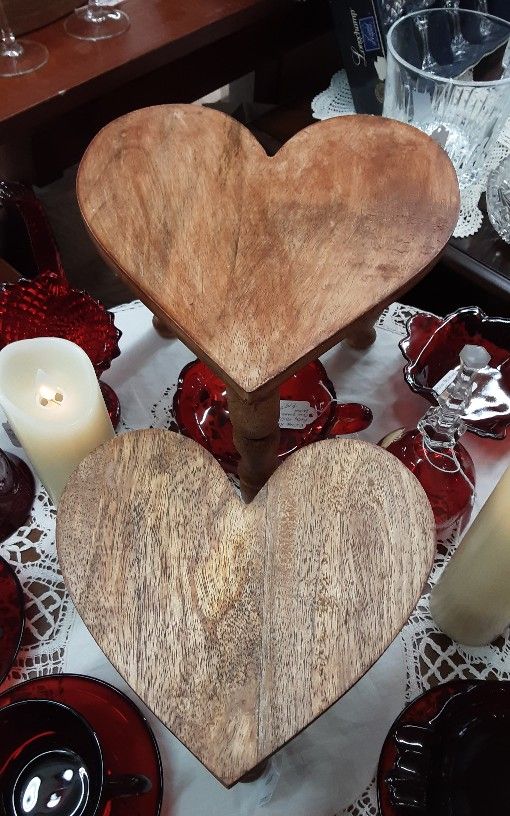 Set Of 2 Tabletop Heart Shaped Stools- Located In Shelton