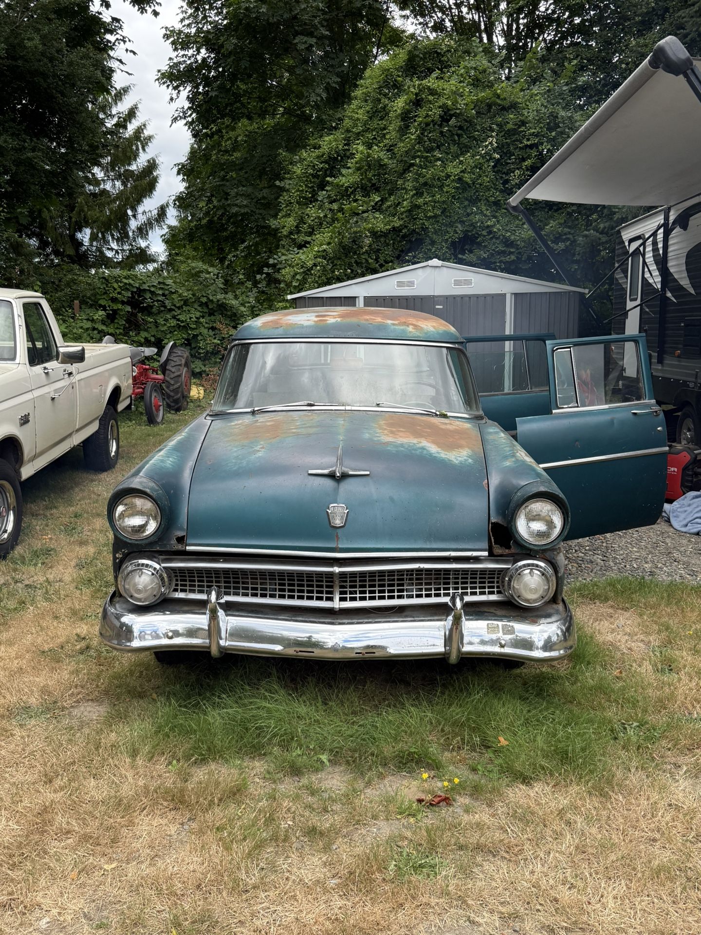 55 Ford Country Sedan