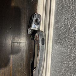 2011-2019 Ford Explorer Handle Auto Parts 