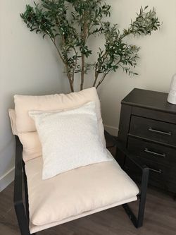 Boucle chairs