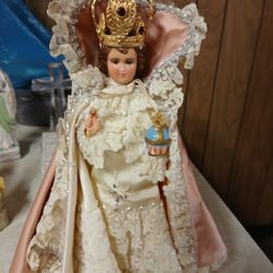 Infant Of Prauge Statue 