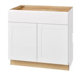 Plywood Shaker Base Kitchen Cabinet