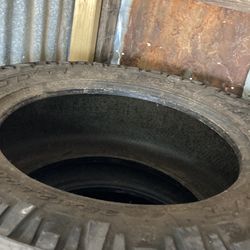 5 nitto mudgrapplers 35x12.50 r20