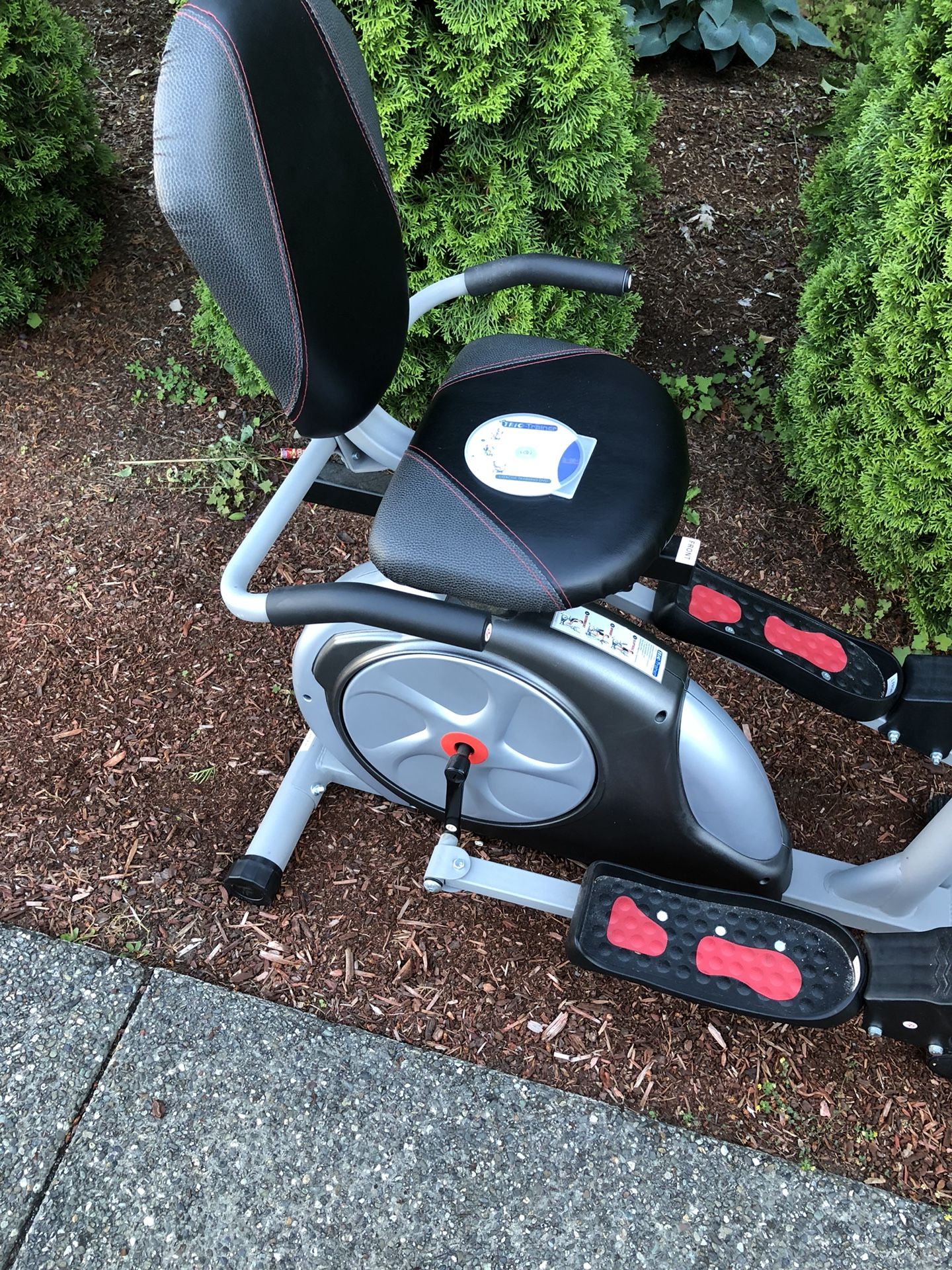 Body Rider BRT3980 3-in-1 Trio-Trainer/Elliptical, Upright Stationary, and Recumbent Exercise Bike