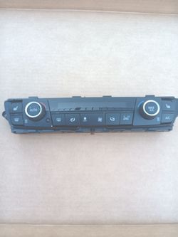 HVAC controller BMW