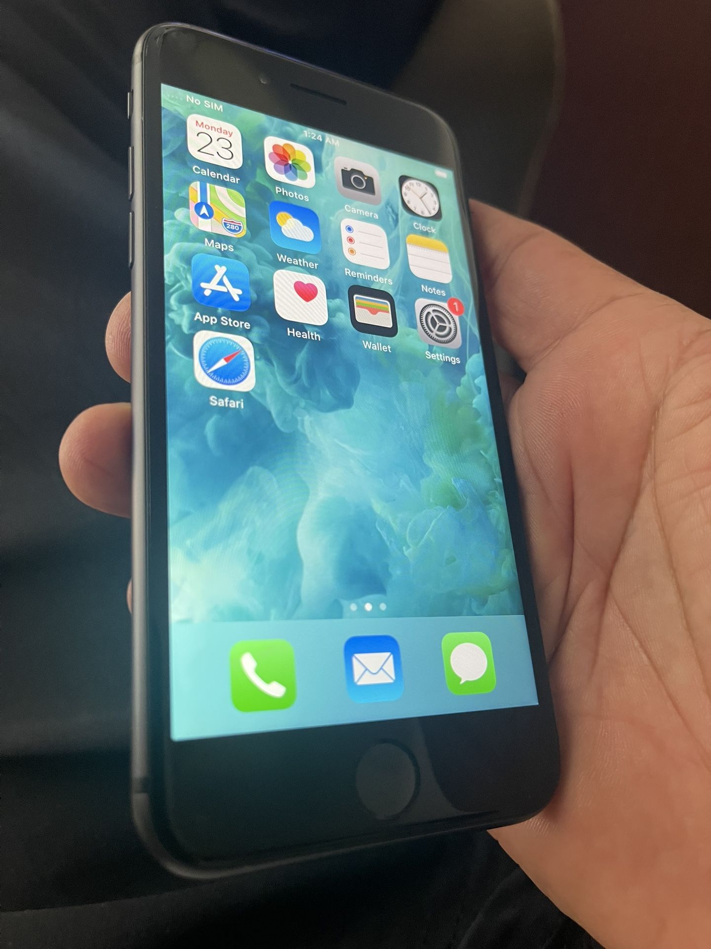iPhone 8 64gb For Att And Cricket Carriers Only.  