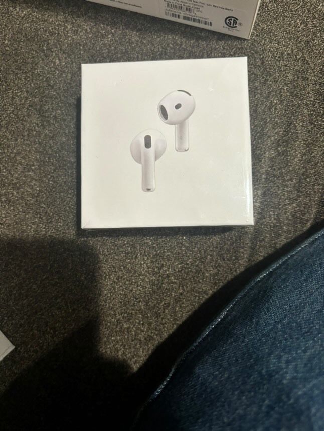 Apple Airpods Gen 4 Noise Cancellation Sealed