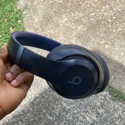 Beats Studio Pros