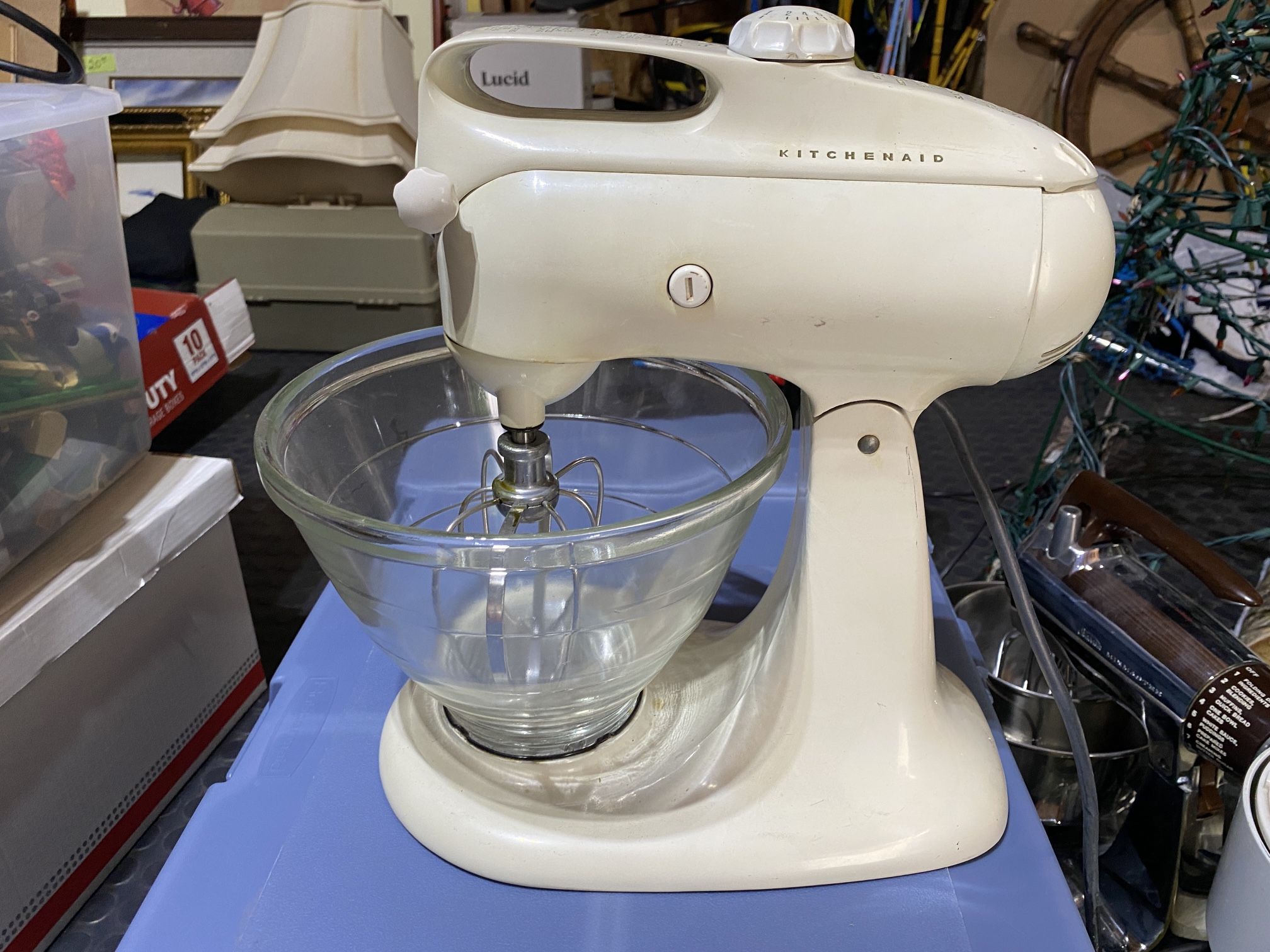 1950’s kitchen Aid Mixer 3C w Beater & Bowl
