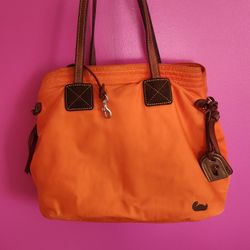 Vintage Dooney And Burke Tote 