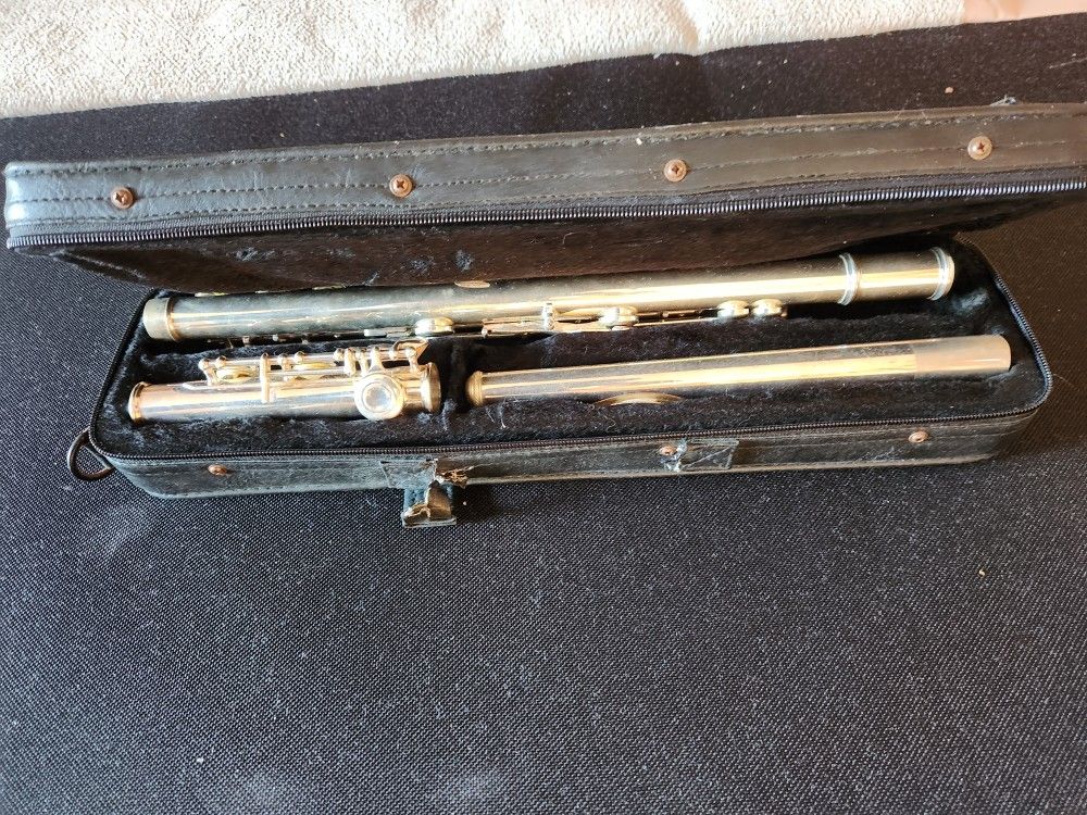 used Glenn Edward Flute