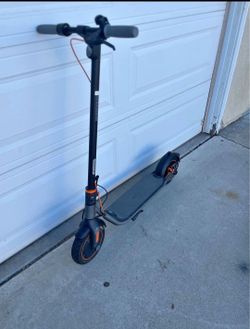Electric scooter