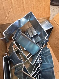 Reusable Spring Clips for wooden crates