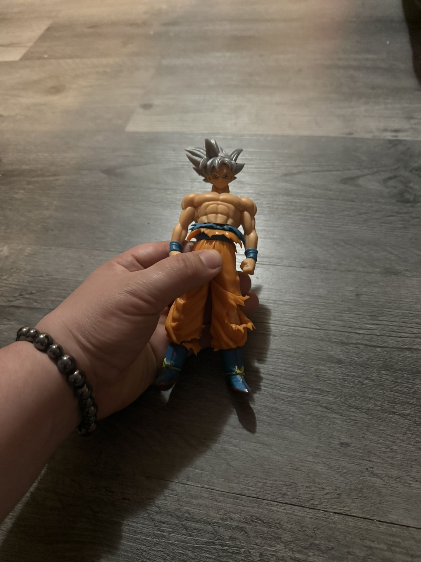Dbz Figure (goku Ui)