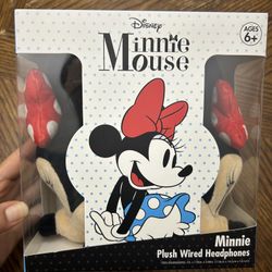 NWT Plush wired Mickey Mouse headphones