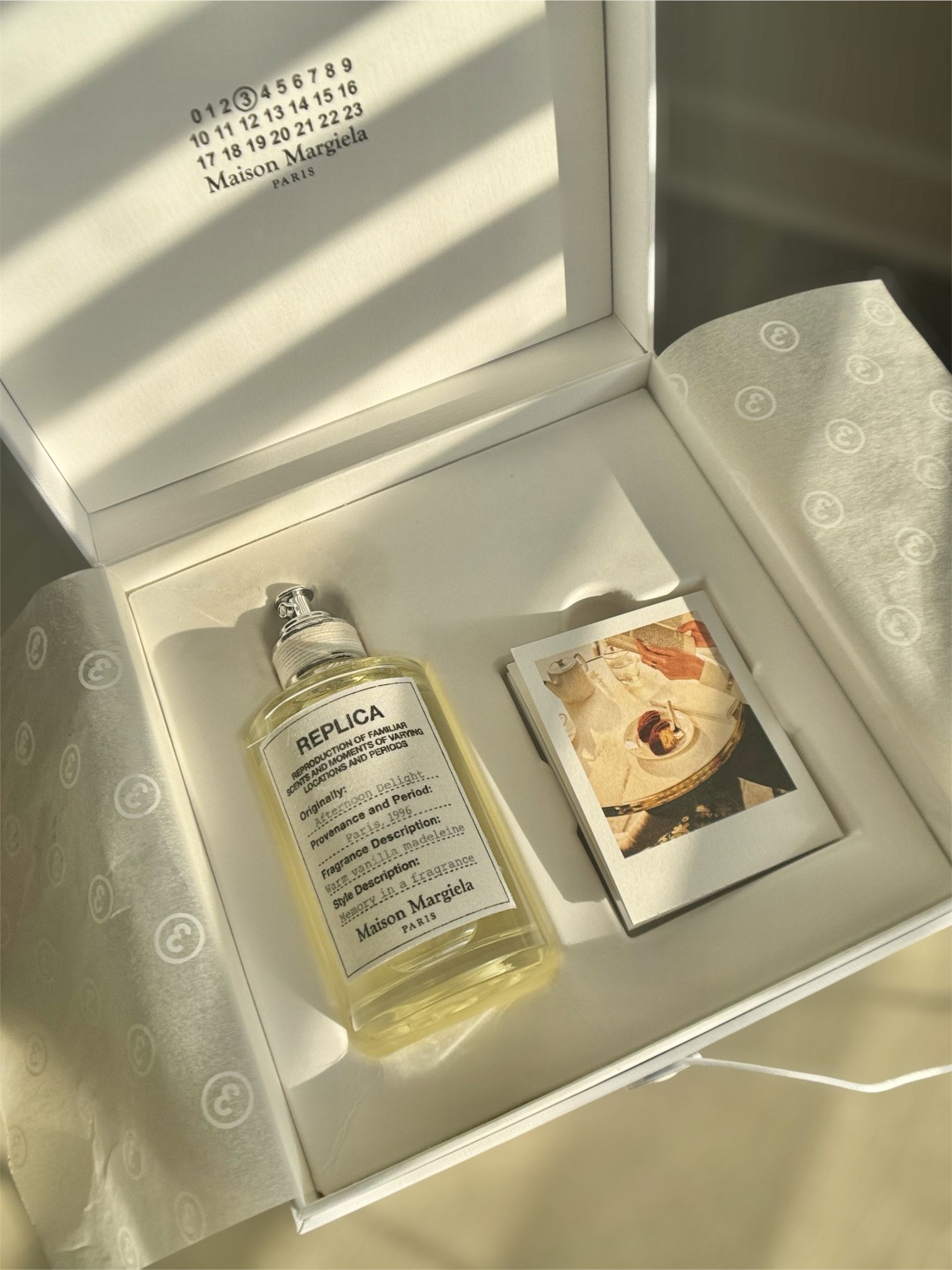 Maison Parfum With Luxury Box