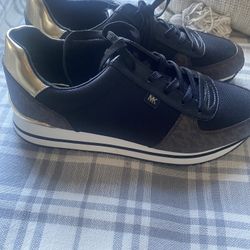 Zapatos   Mk Size 8-5