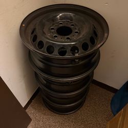 4 metal wheels w/ sensors,bolts ,4 lid’s Mercedes Benz for Sprinter