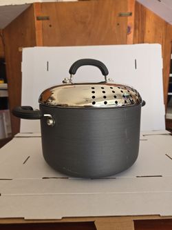 Circulon 5 Quart Pot with Locking Collander Lid