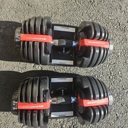 Pair Of Bowflex Dumbbells 52.5 Lbs 
