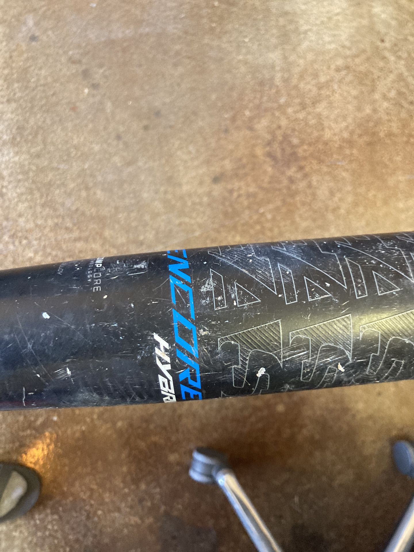 Easton Encore hybrid 3 baseball bat 32 inch , 29 oz