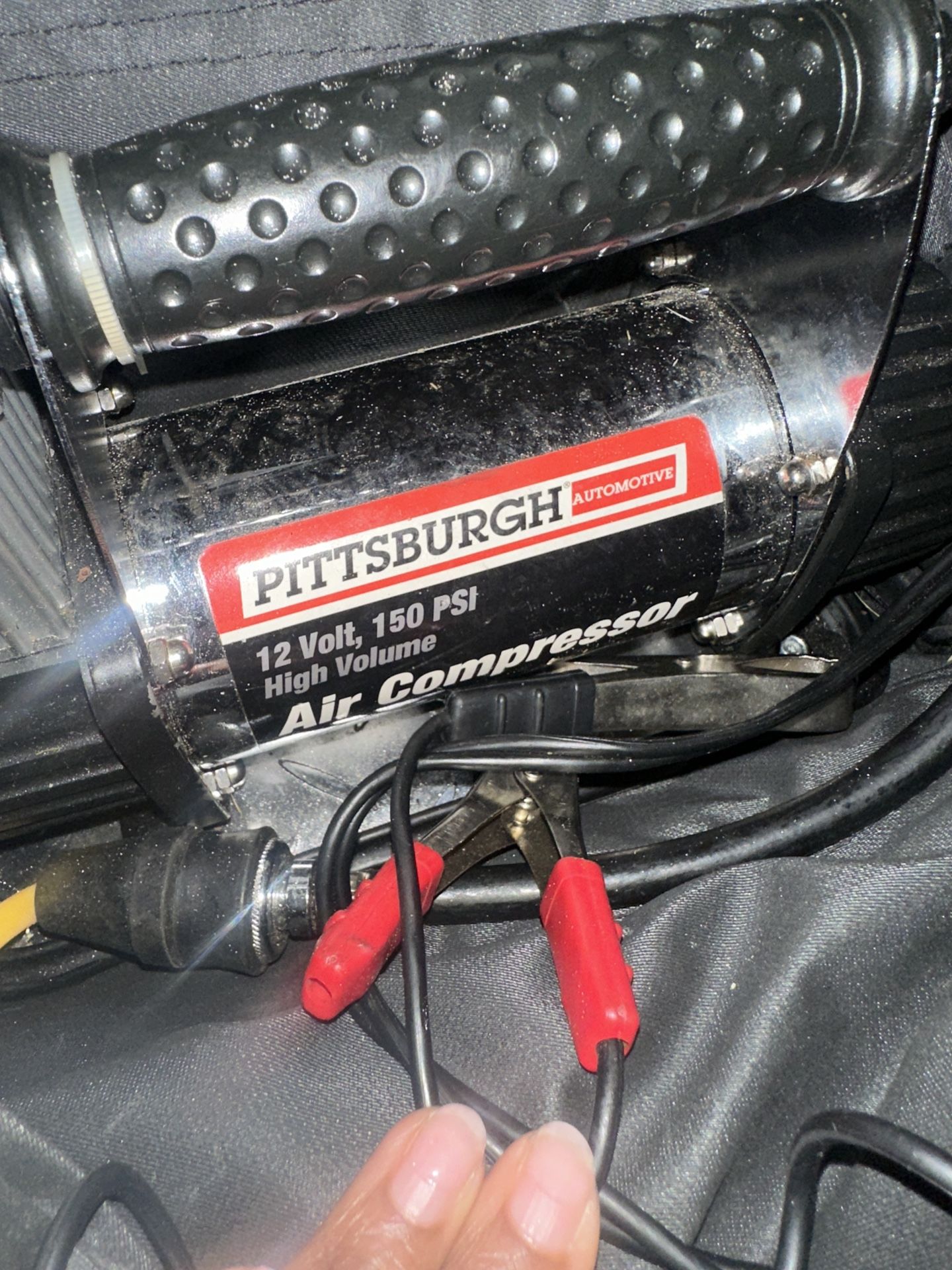 Air compressor