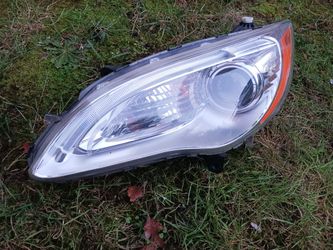 2011-14 Chrysler 200 left Headlight