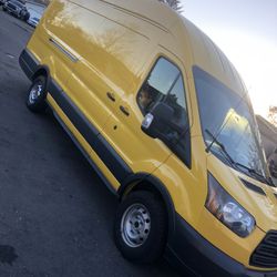 2015 Ford Transit