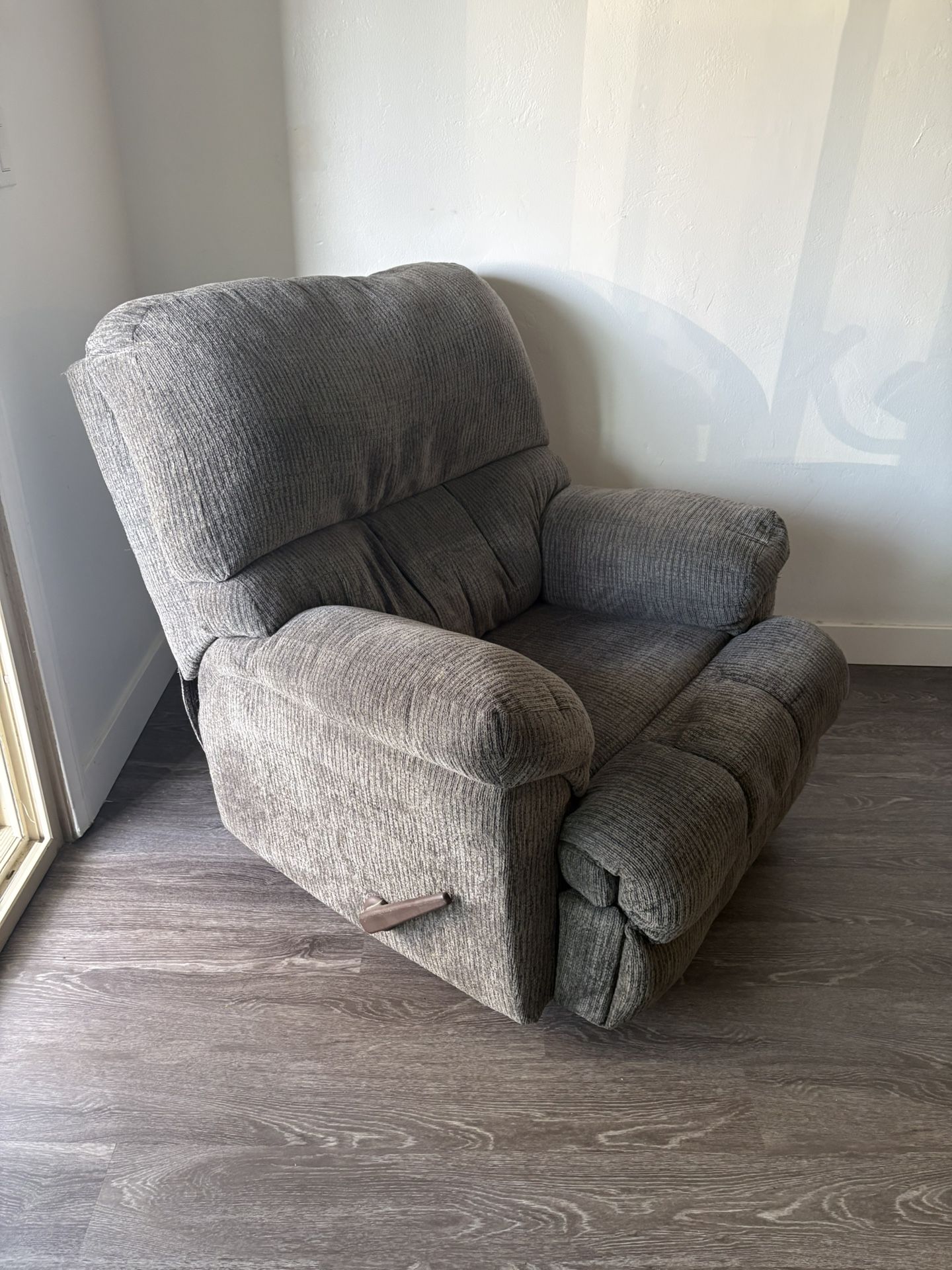 Grey Comfortable Recliner 