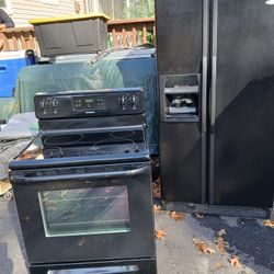 Kenmore Frig Whirlpool Stove 