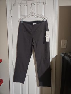 Woman's Pants 