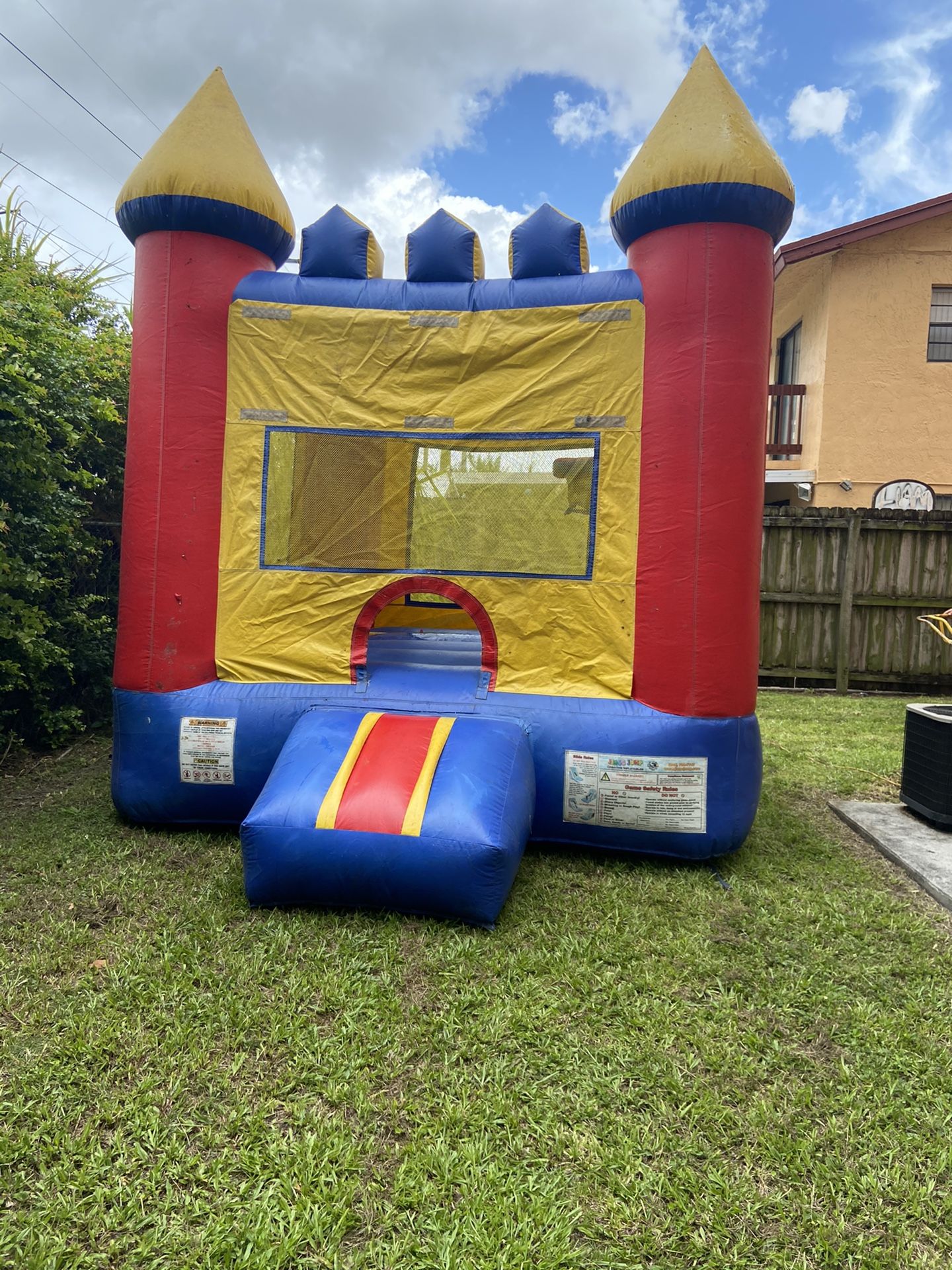 Bounce house for sale desde/ from$499!!!