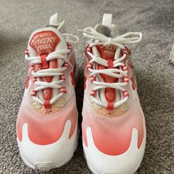 Nike Shoes For Sale W 7.5