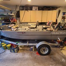 Great Tracker14 Boat Ready For Fishing 