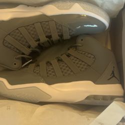 I Have A Brand New Pair Of Jordan Max Aura 