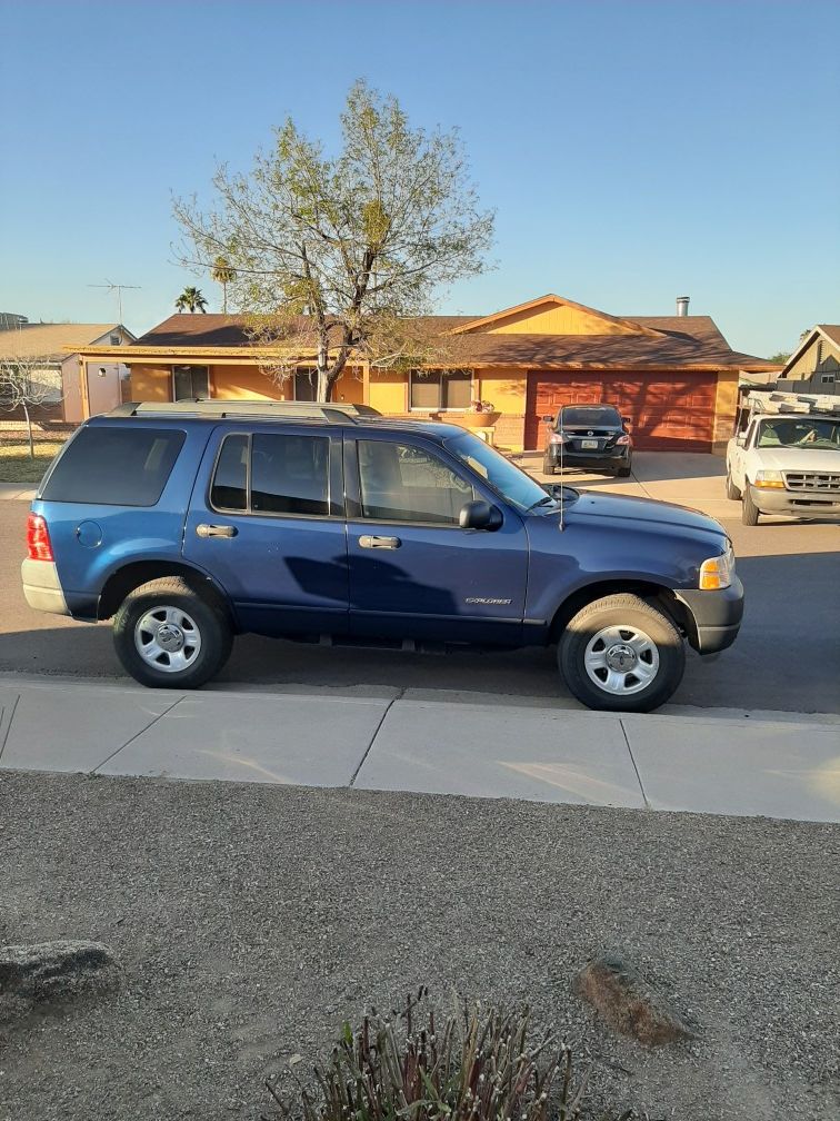 2005 Ford Explorer