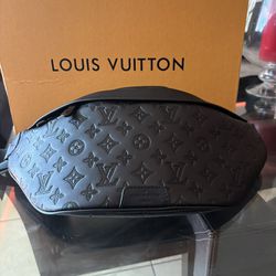LV Louis Vuitton  Bag